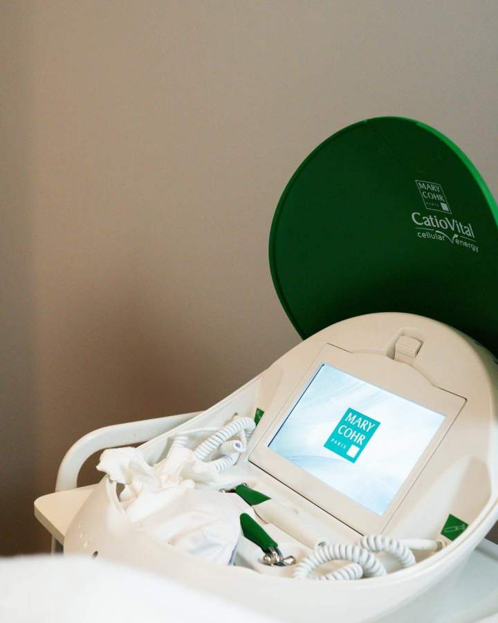 Appareil d'épilation laser LEMPDES